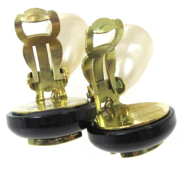 Chanel Artificial Pearl Dangle Earrings Clip-On Black 94A - Picture 2 of 6